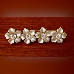Vintage Plumeria Brooch with 4 white flowers and rhinestones. Petite and dainty.